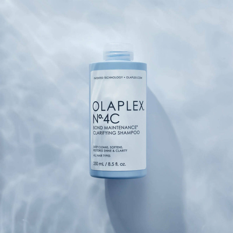 Olaplex Nº.4C Bond Maintenance Σαμπουάν Βαθύ Καθαρισμού για Ίσια Μαλλιά 250ml