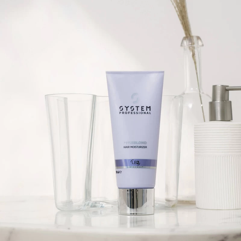 System Professional Luxeblond Lotion Θρέψης για Βαμμένα Μαλλιά 200ml System Professional Luxeblond Lotion Θρέψης για Βαμμένα Μαλλιά 200ml